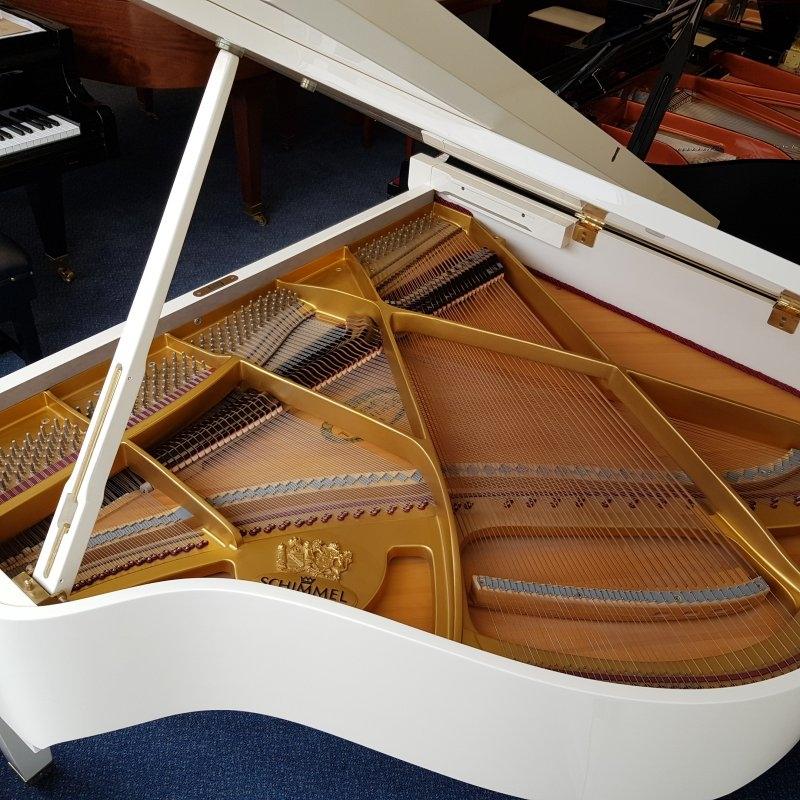 Schimmel with PianoDisk grand Piano in white – Gallery image – Roberts Pianos Oxford