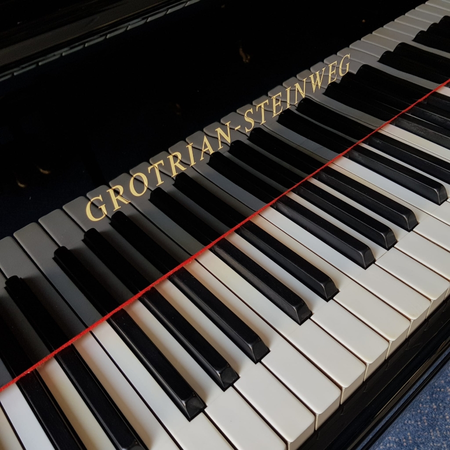 Grotrian Steinweg 160 grand Piano in black – Gallery image – Roberts Pianos Oxford