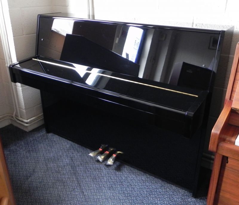 Kawai K-15E