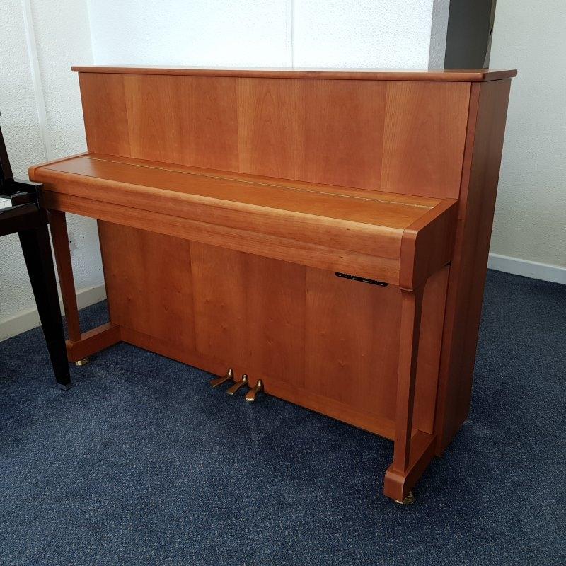 Yamaha P112 NTS upright Piano in Cherry satin – Gallery image – Roberts Pianos Oxford