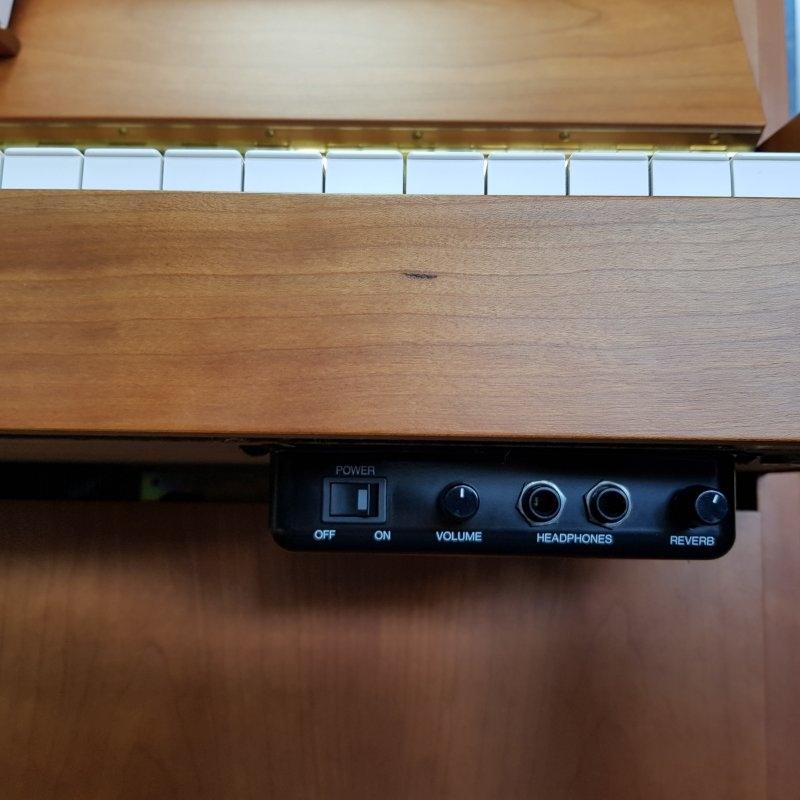 Yamaha P112 NTS upright Piano in Cherry satin – Gallery image – Roberts Pianos Oxford
