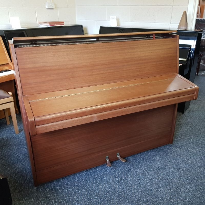 Knight K10 upright Piano in mahogany – Gallery image – Roberts Pianos Oxford
