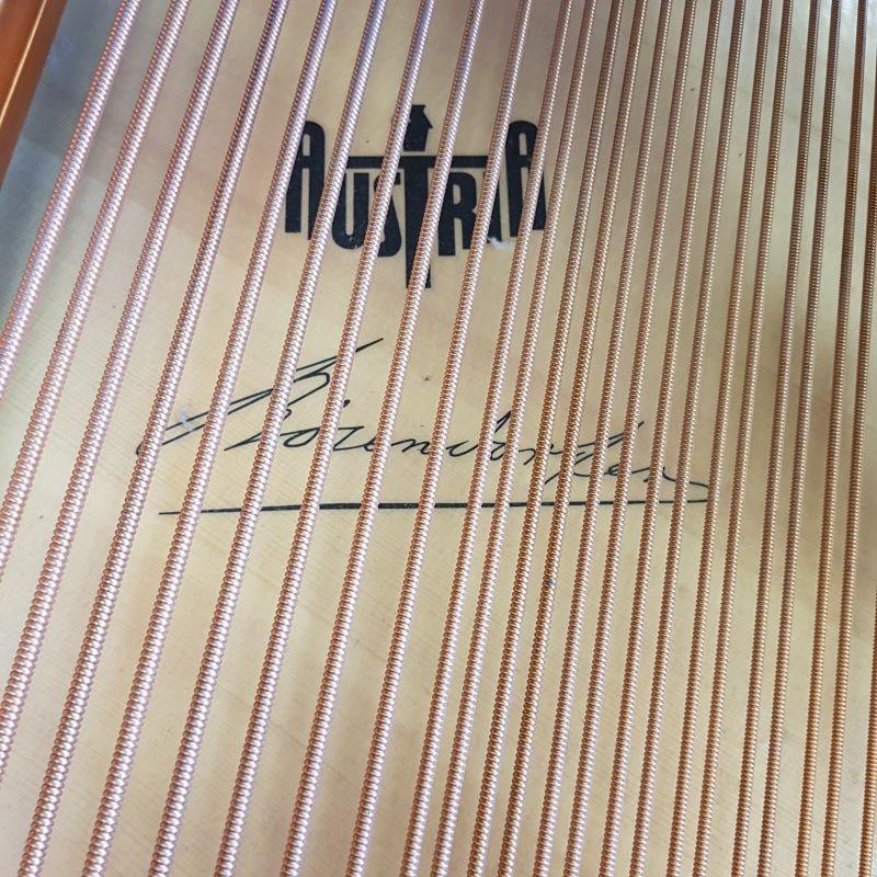 Bosendorfer 200 grand Piano in black polyester – Gallery image – Roberts Pianos Oxford