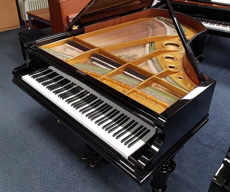 Bechstein V grand Piano in Black – Gallery image – Roberts Pianos Oxford