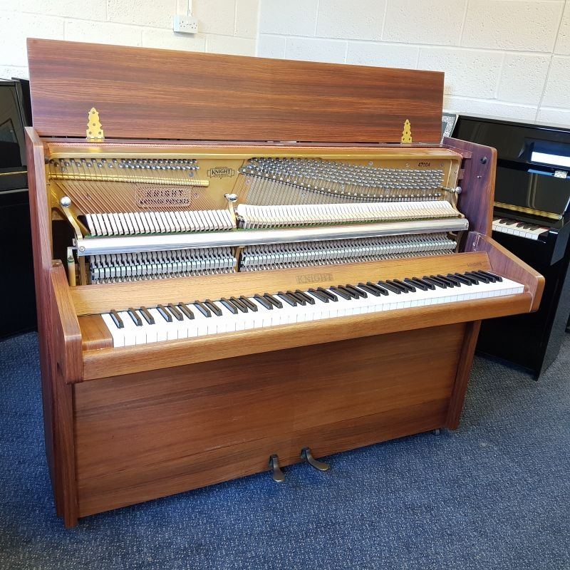 Knight K6 / 20 upright Piano in satin light rosewood – Gallery image – Roberts Pianos Oxford