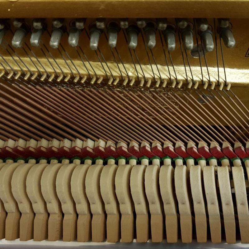 Knight upright Piano in Mahogany – Gallery image – Roberts Pianos Oxford