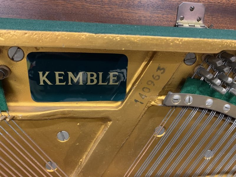 Kemble Compact