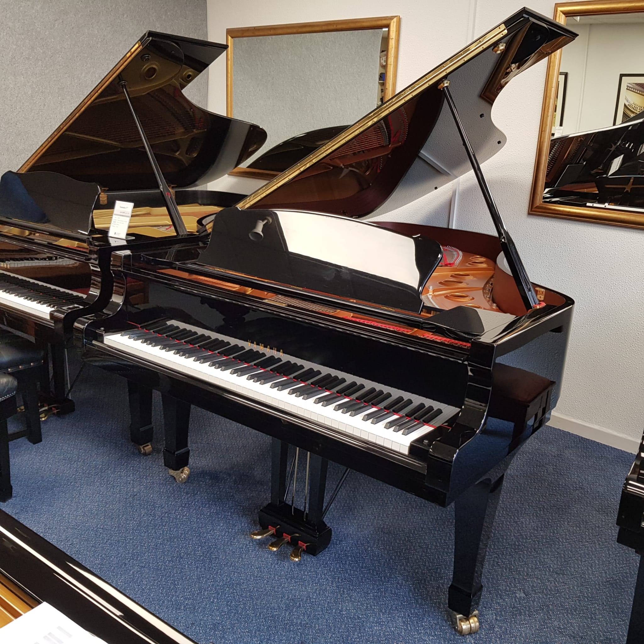 Yamaha S6