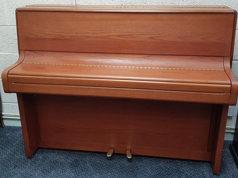 Welmar upright Piano in rosewood – Gallery image – Roberts Pianos Oxford
