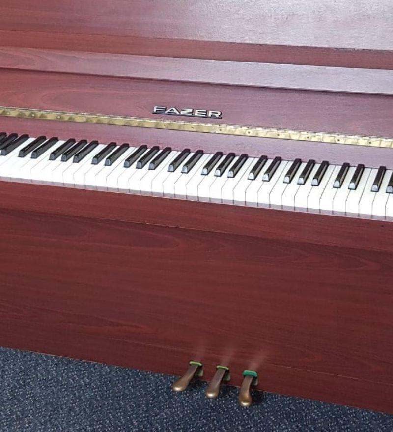 Fazer upright Piano in Rosewood – Gallery image – Roberts Pianos Oxford