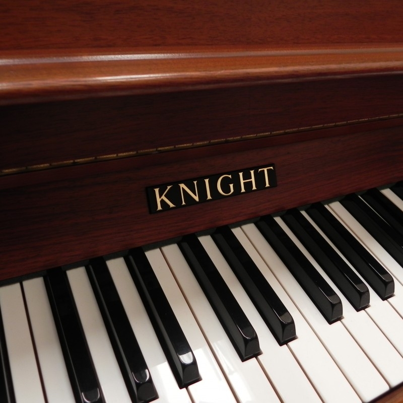 Knight upright Piano in Mahogany – Gallery image – Roberts Pianos Oxford