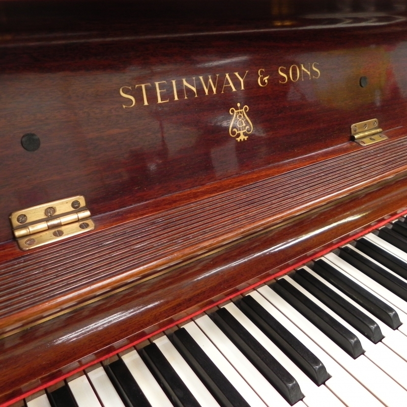 Steinway K