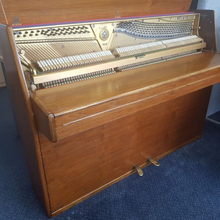 Welmar upright Piano in Walnut – Gallery image – Roberts Pianos Oxford