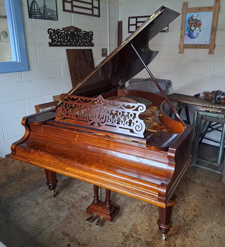 Bechstein Model V grand Piano in Brazilian rosewood – Gallery image – Roberts Pianos Oxford