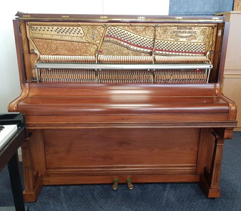 Grotrian Steinweg upright Piano in light rosewood – Gallery image – Roberts Pianos Oxford