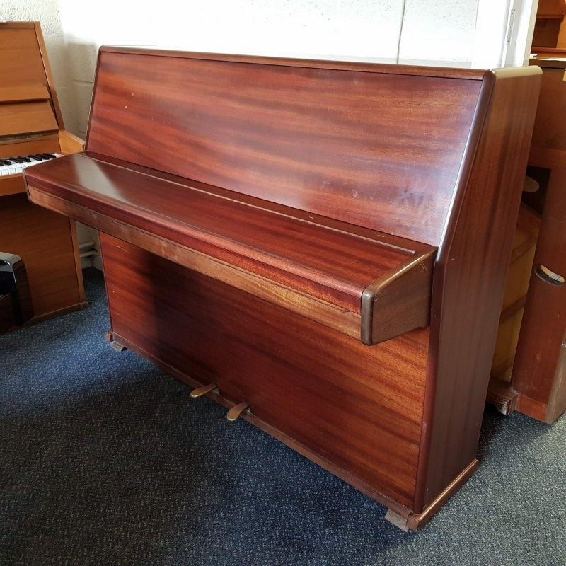 Welmar London upright Piano in Mahogany – Gallery image – Roberts Pianos Oxford