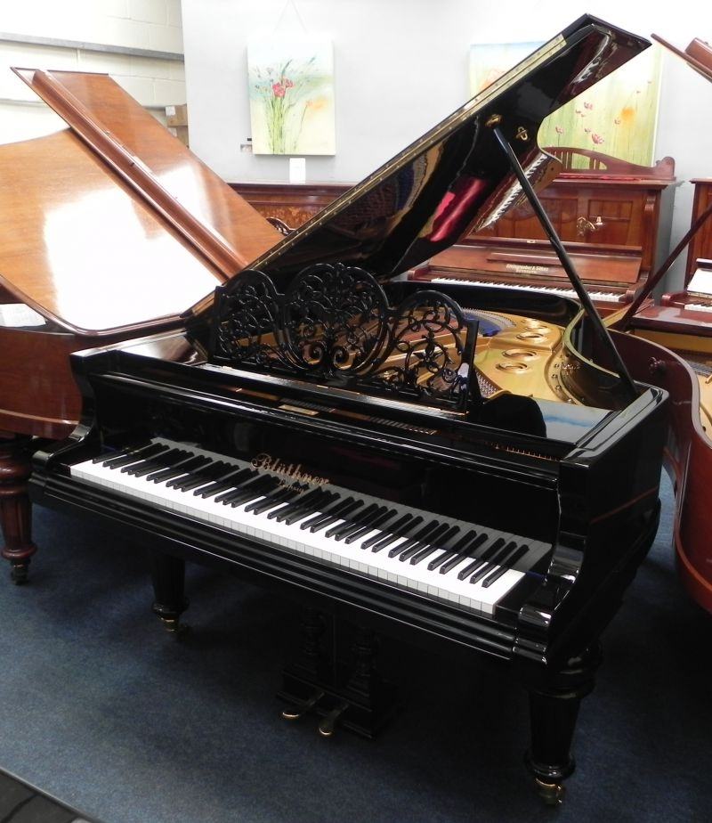 Bluthner Style VII grand Piano in Black – Featured image – Roberts Pianos Oxford