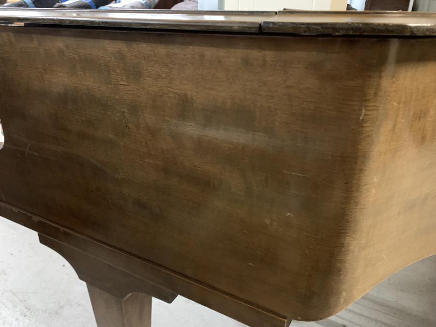 Bluthner style IVa grand Piano in mahogany – Gallery image – Roberts Pianos Oxford