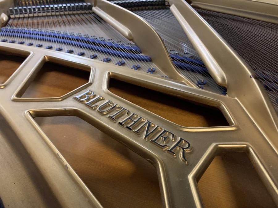 Bluthner style IVa grand Piano in mahogany – Gallery image – Roberts Pianos Oxford