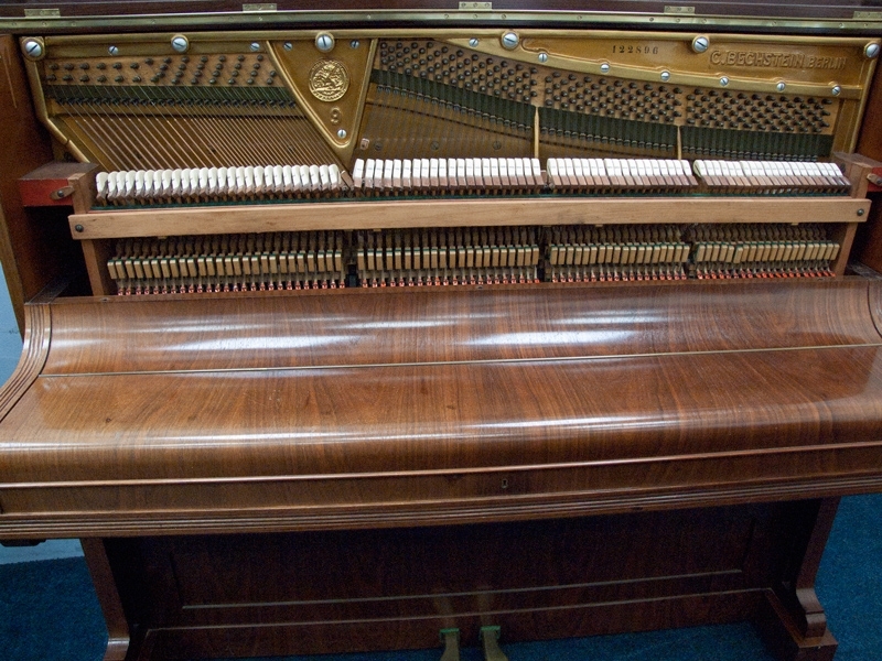 Bechstein model 9