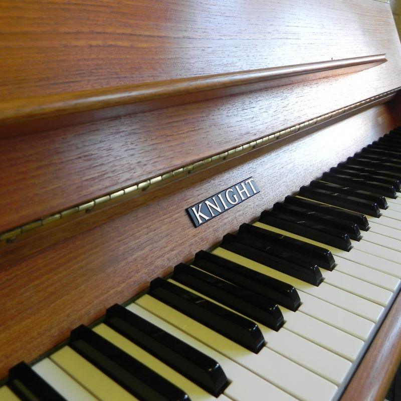 Knight K6 upright Piano in Teak – Gallery image – Roberts Pianos Oxford