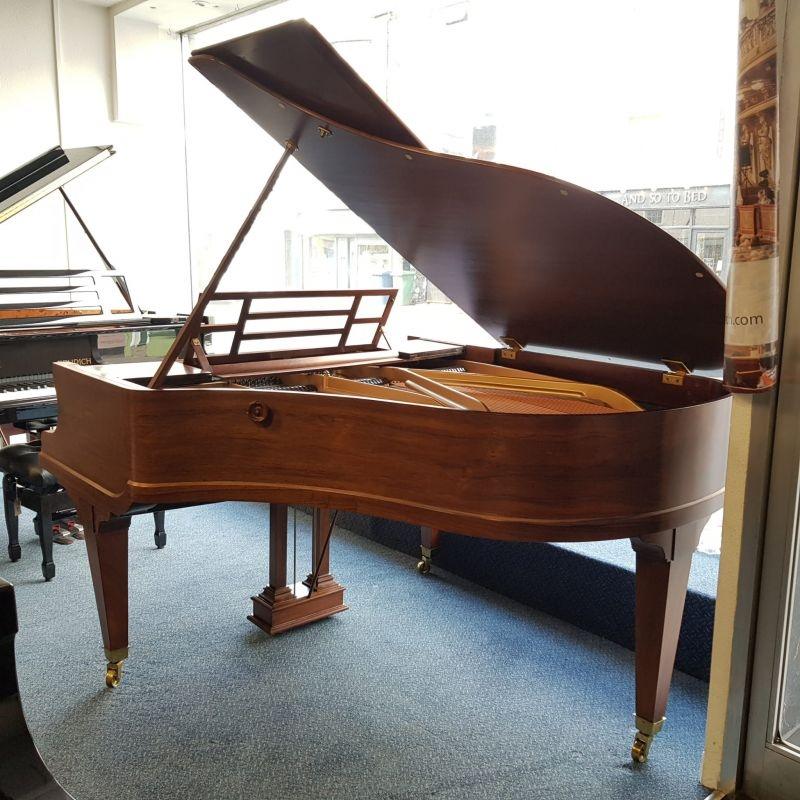 Bluthner V grand Piano in rosewood – Gallery image – Roberts Pianos Oxford