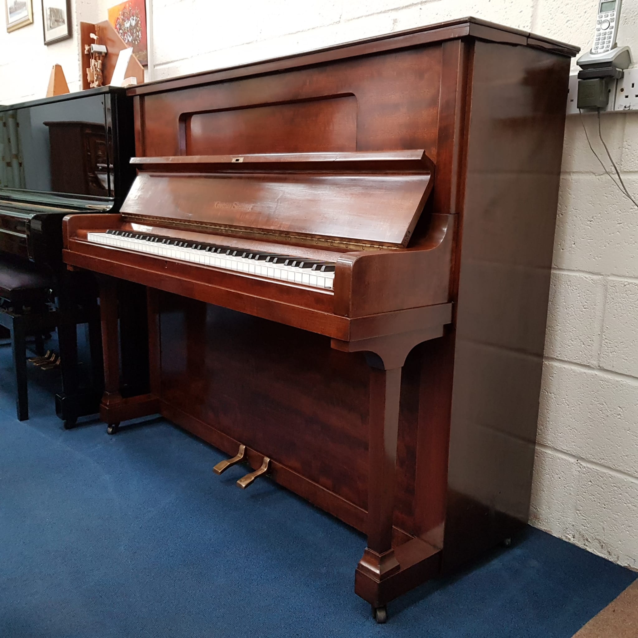 Piano detail