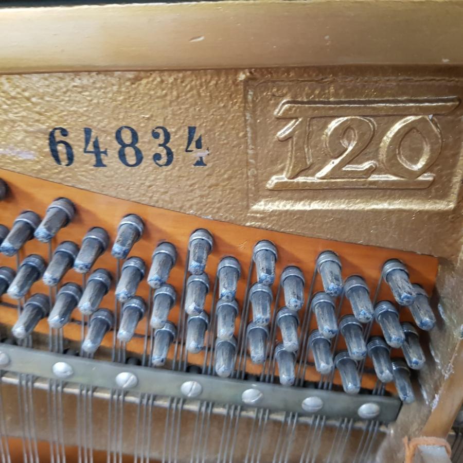Grotrian Steinweg 120 upright Piano in Mahogany – Gallery image – Roberts Pianos Oxford