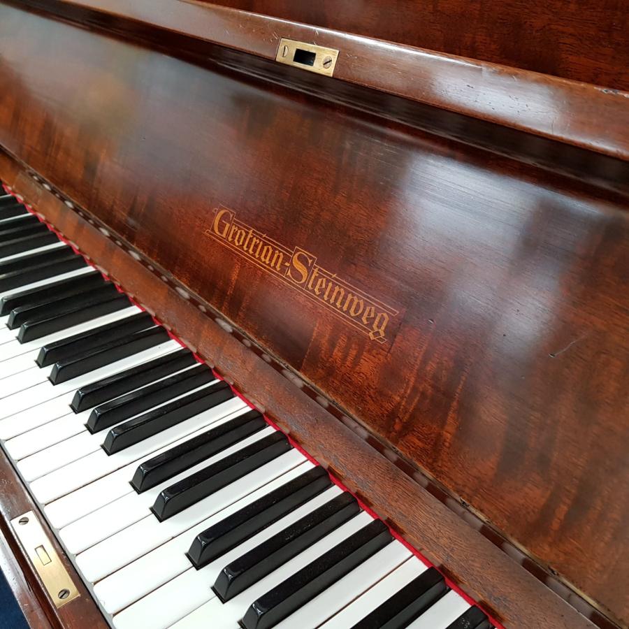 Grotrian Steinweg 120 upright Piano in Mahogany – Gallery image – Roberts Pianos Oxford