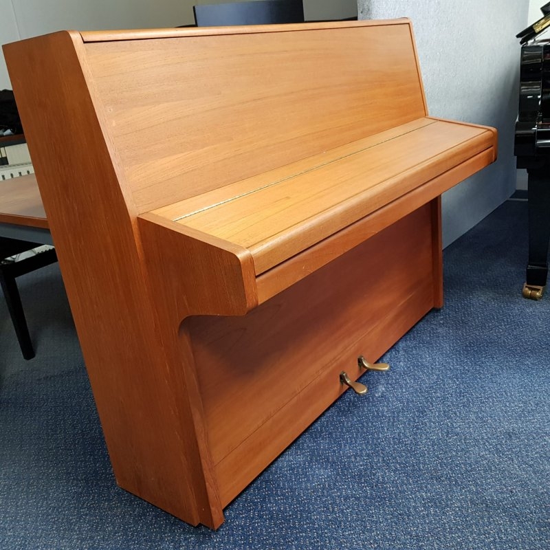 Knight upright Piano in teak – Gallery image – Roberts Pianos Oxford
