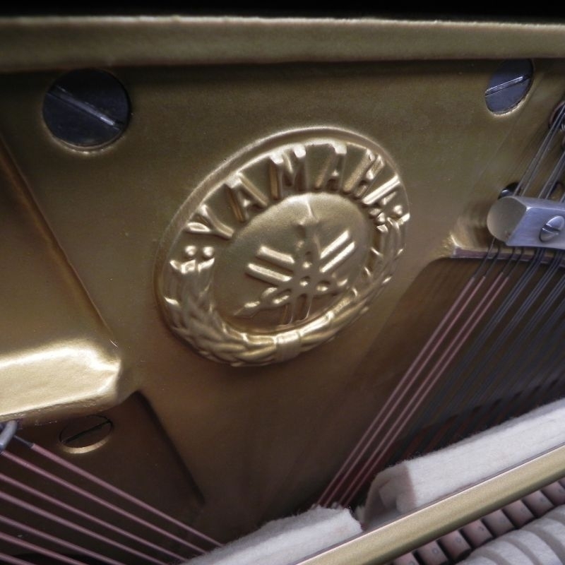 Yamaha U1H