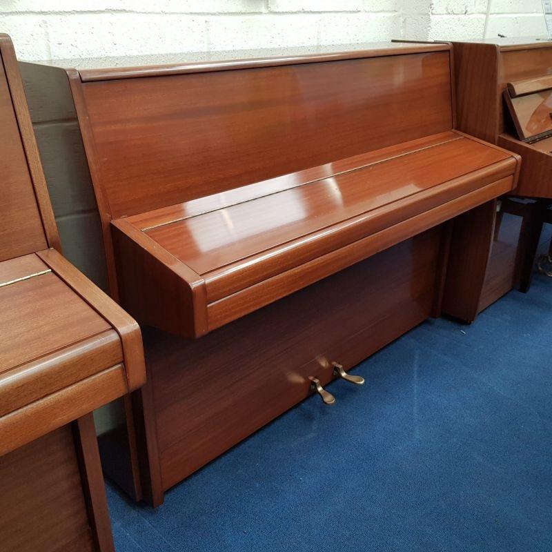 Knight K20 upright Piano in mahogany – Gallery image – Roberts Pianos Oxford
