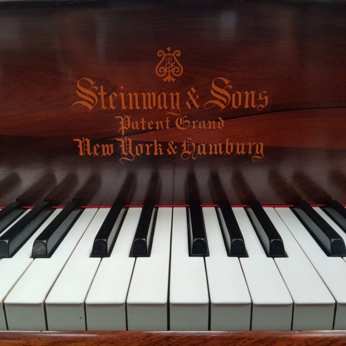 Steinway model O