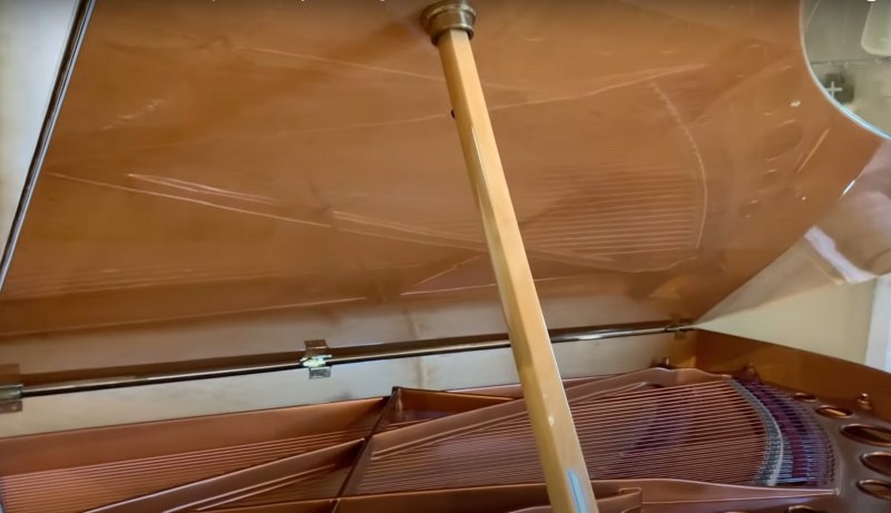 Bosendorfer Imperial grand Piano in dark walnut – Gallery image – Roberts Pianos Oxford