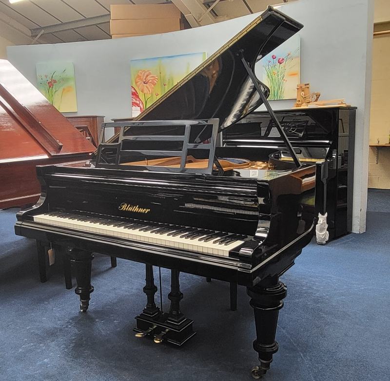 Bluthner VII grand Piano in bright black – Featured image – Roberts Pianos Oxford
