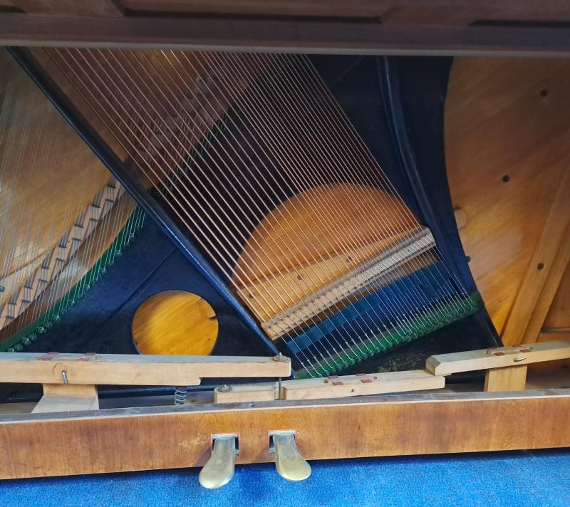 Bechstein 8 upright Piano in Rosewood – Gallery image – Roberts Pianos Oxford