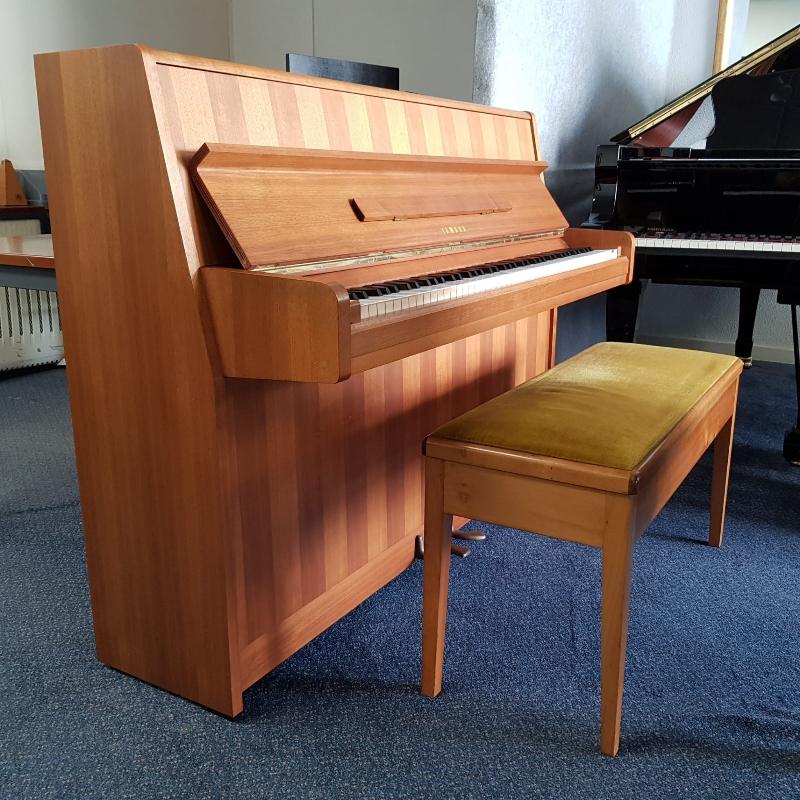 Yamaha C108 upright Piano in Teak – Gallery image – Roberts Pianos Oxford