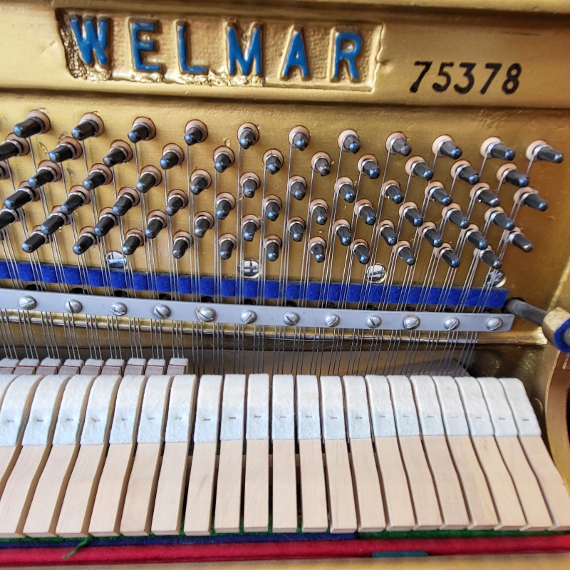 Welmar upright Piano in mahogany – Gallery image – Roberts Pianos Oxford