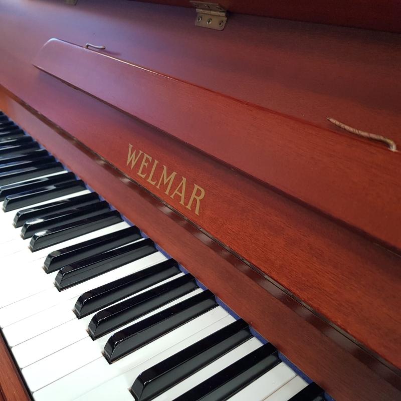 Welmar A2 upright Piano in mahogany – Gallery image – Roberts Pianos Oxford