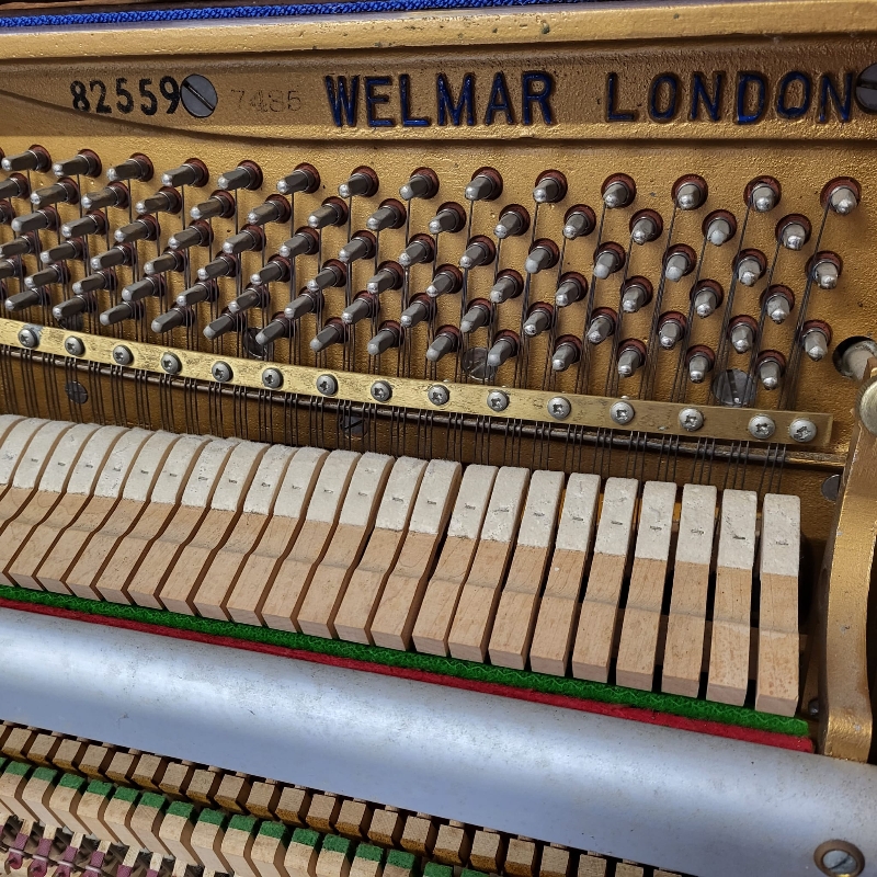 Welmar upright Piano in mahogany – Gallery image – Roberts Pianos Oxford