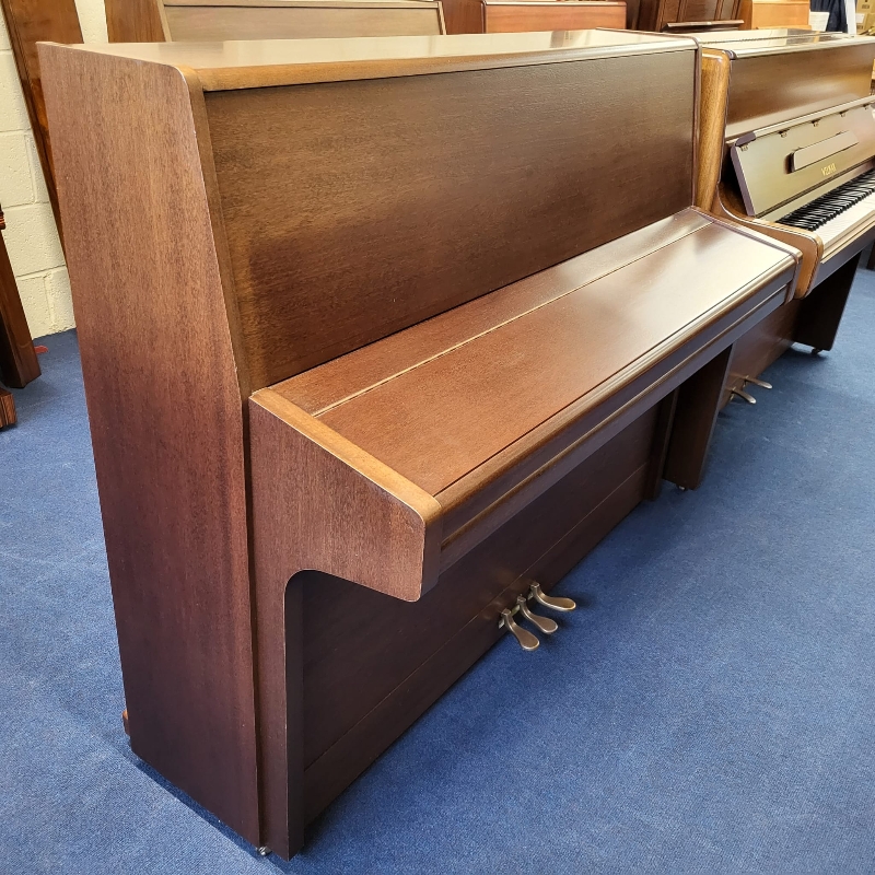 Knight upright Piano in mahogany – Gallery image – Roberts Pianos Oxford