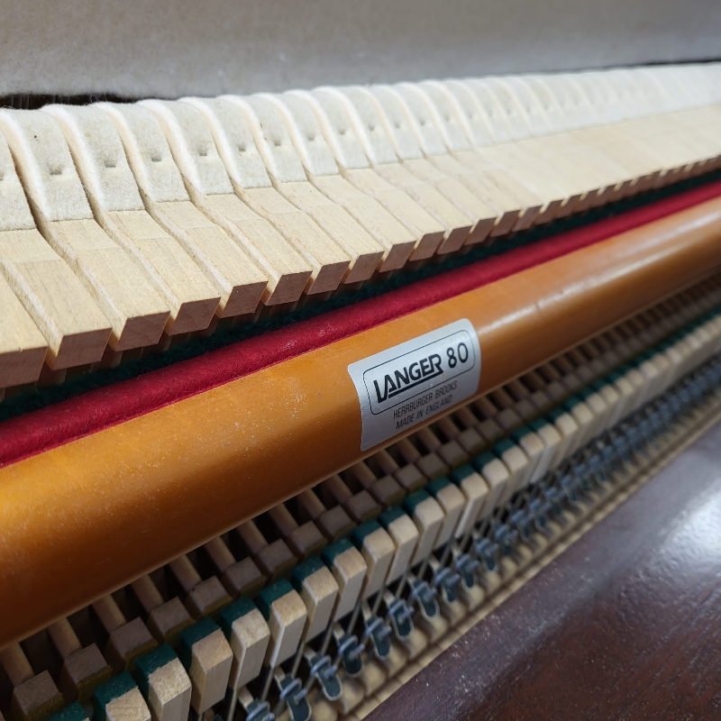 Knight upright Piano in mahogany – Gallery image – Roberts Pianos Oxford