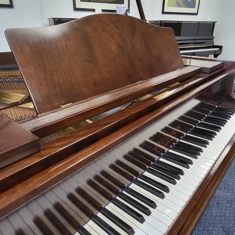 Bluthner style IV grand Piano in light mahogany – Gallery image – Roberts Pianos Oxford
