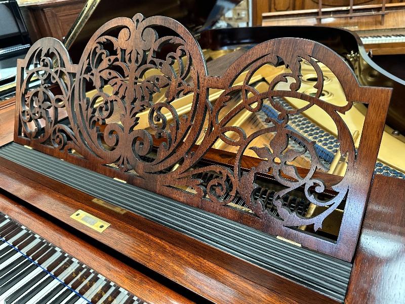 Bluthner style VII grand Piano in rosewood – Gallery image – Roberts Pianos Oxford