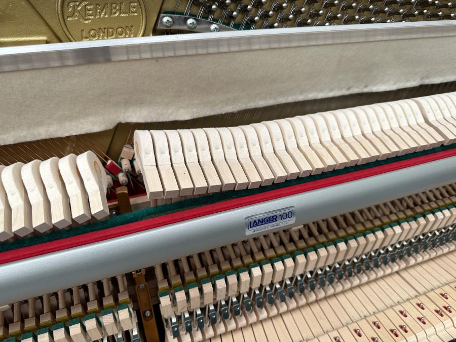 Kemble Compact upright Piano in mahogany – Gallery image – Roberts Pianos Oxford