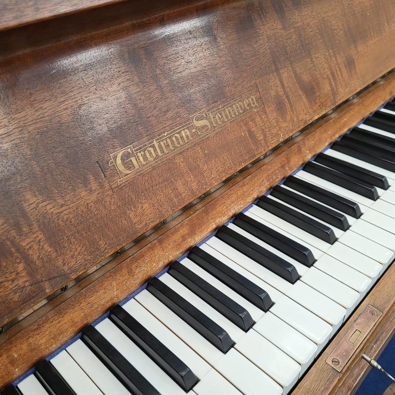 Grotrian Steinweg 120 upright Piano in mahogany – Gallery image – Roberts Pianos Oxford