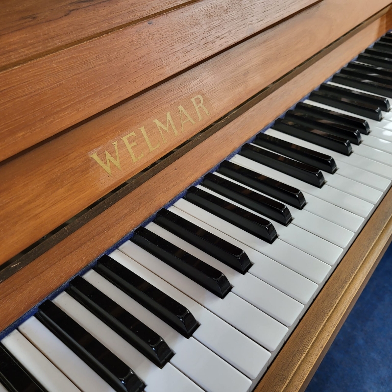 Welmar upright Piano in Teak – Gallery image – Roberts Pianos Oxford