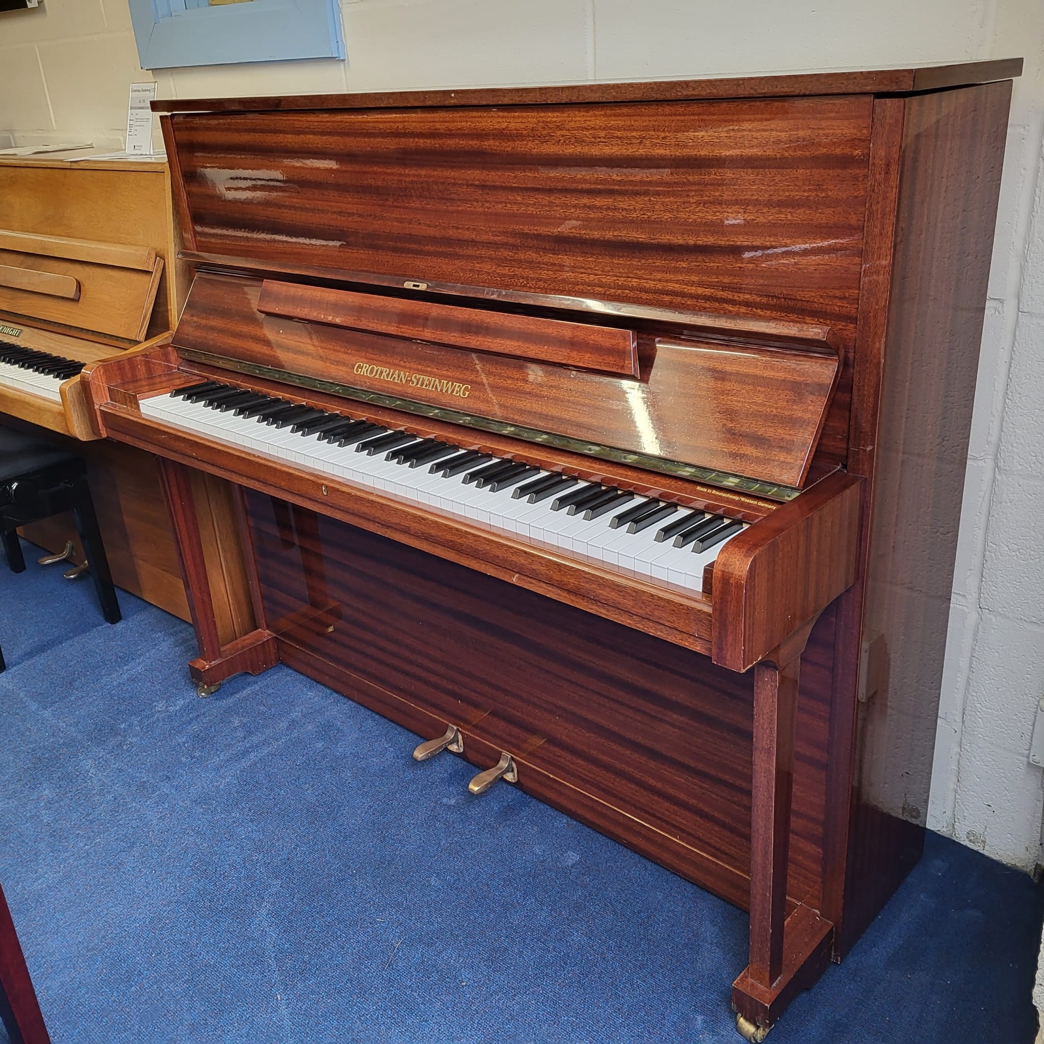 Grotrian Steinweg 122