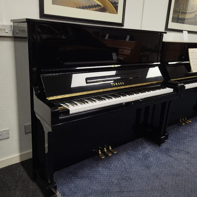 Yamaha U3H upright Piano in black polyester – Featured image – Roberts Pianos Oxford