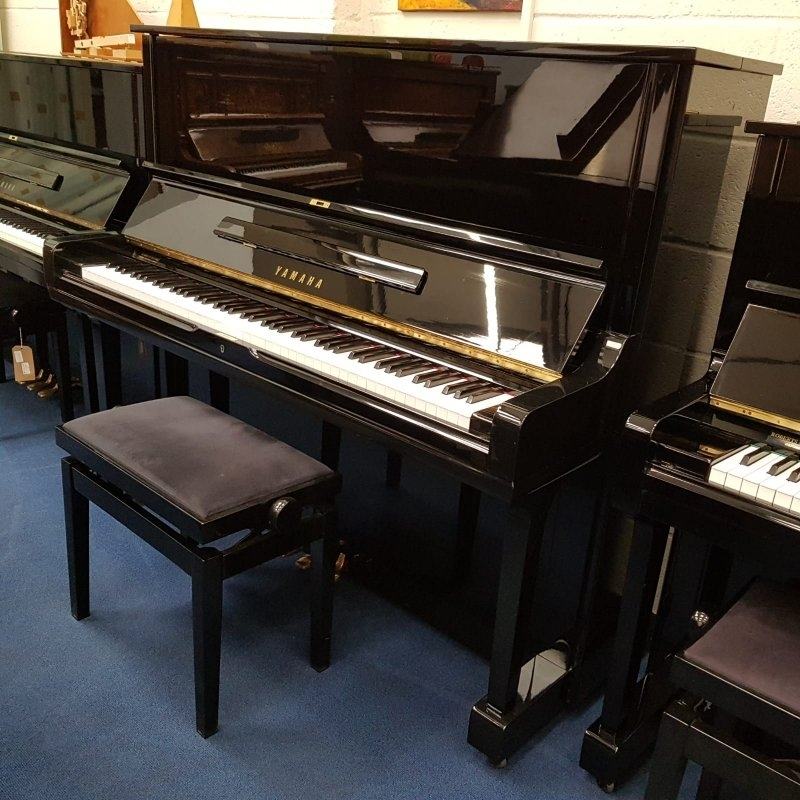 Yamaha U3G upright Piano in black polyester – Featured image – Roberts Pianos Oxford